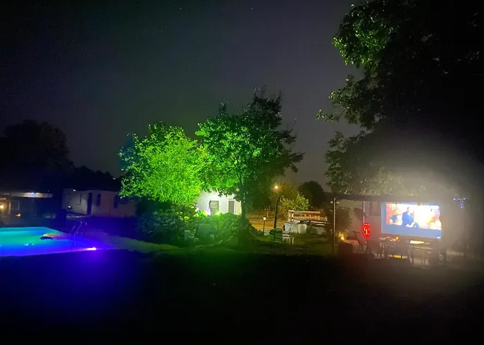 Dom wakacyjny House Sunlight Vranino