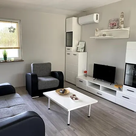 بيت للعطل House Sunlight